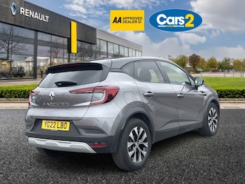 Used Renault Captur 2022 for sale - 75471684: Photo