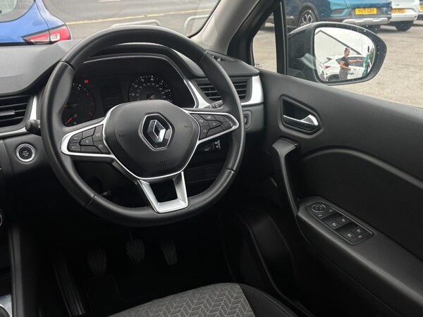 Used Renault Captur 2022 for sale - 75471684: Photo 9