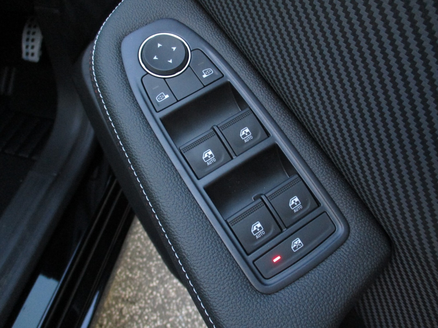 Used Renault Clio for sale - 77063420: Photo 4