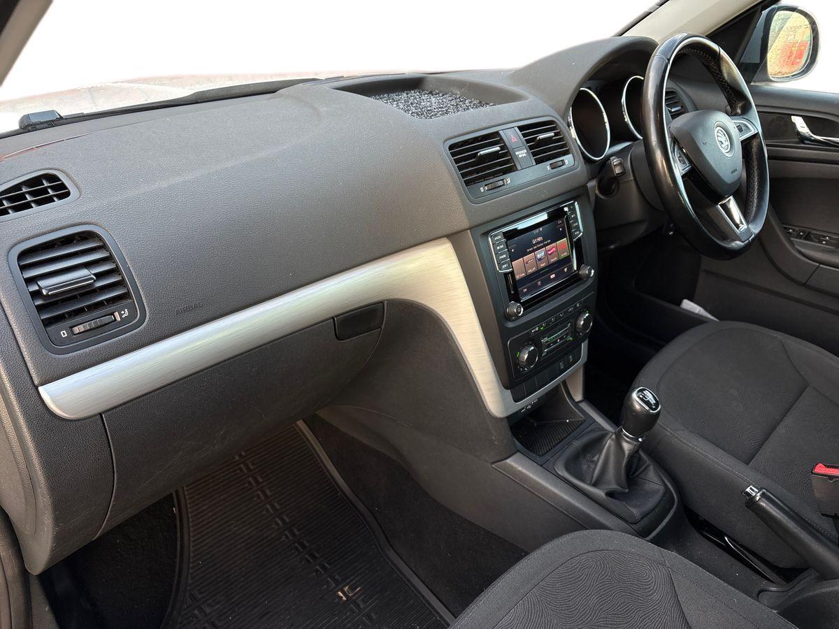 Used Skoda Yeti 2015 for sale - 77248001: Photo 15