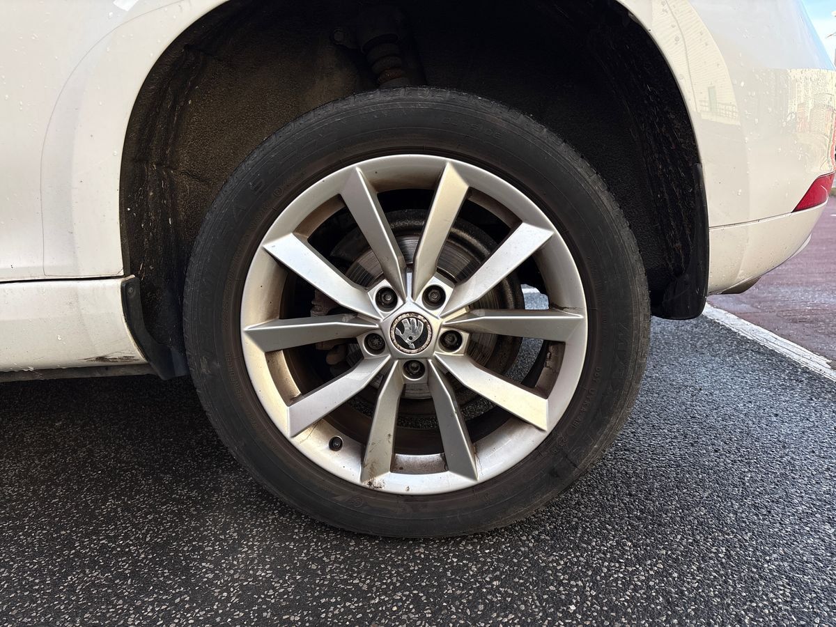 Used Skoda Yeti 2015 for sale - 77248001: Photo 9