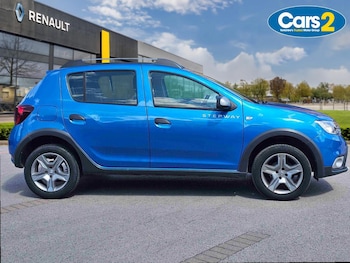 Used Dacia Sandero Stepway 2020 for sale - 79405499: Photo