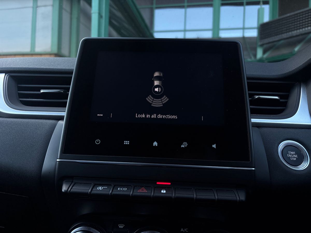 Used Renault Captur 2020 for sale - 76400784: Photo 19