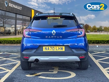 Used Renault Captur 2020 for sale - 76400784: Photo