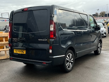 Used Renault Trafic 2024 for sale - 76640170: Photo