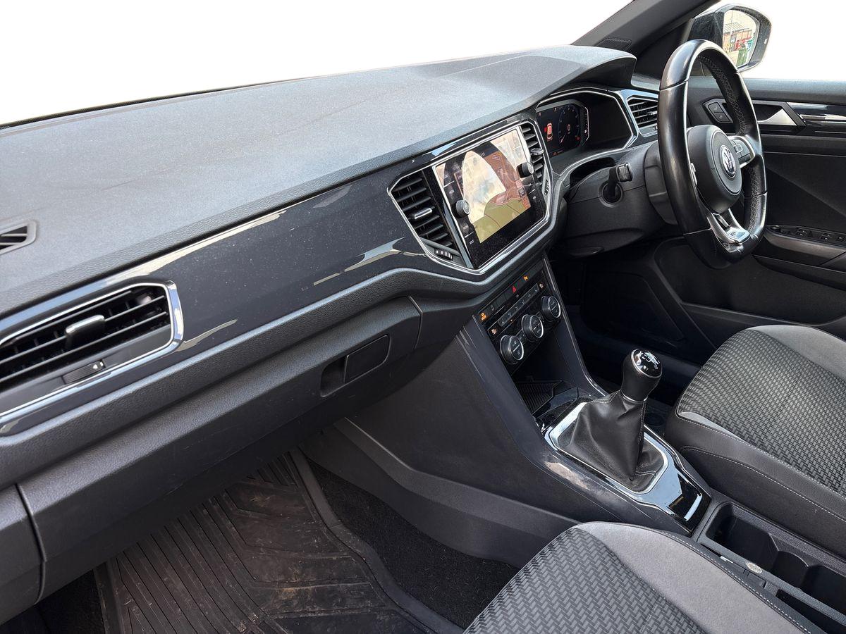 Used Volkswagen T-Roc 2018 for sale - 77855785: Photo 15