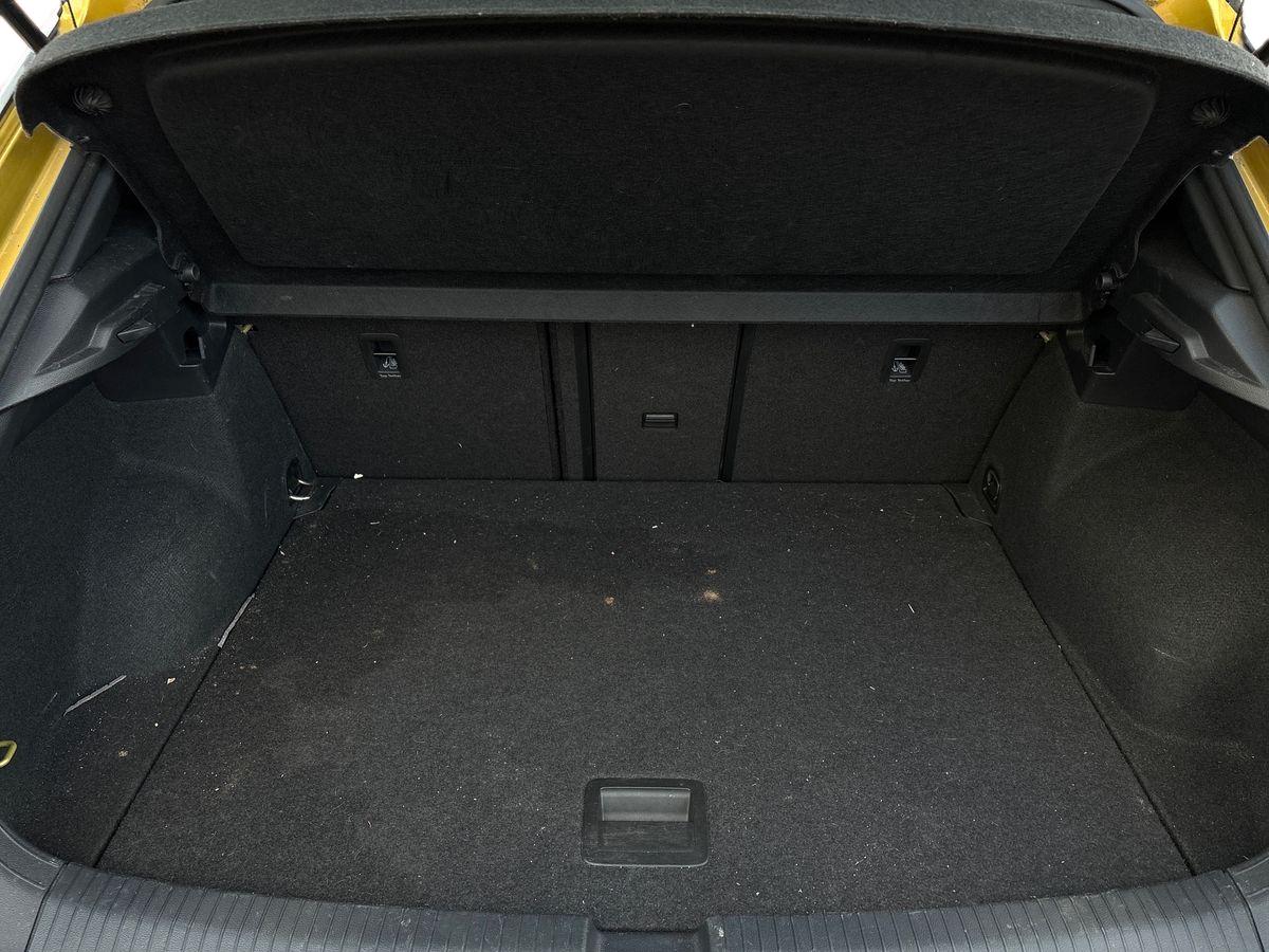 Used Volkswagen T-Roc 2018 for sale - 77855785: Photo 18