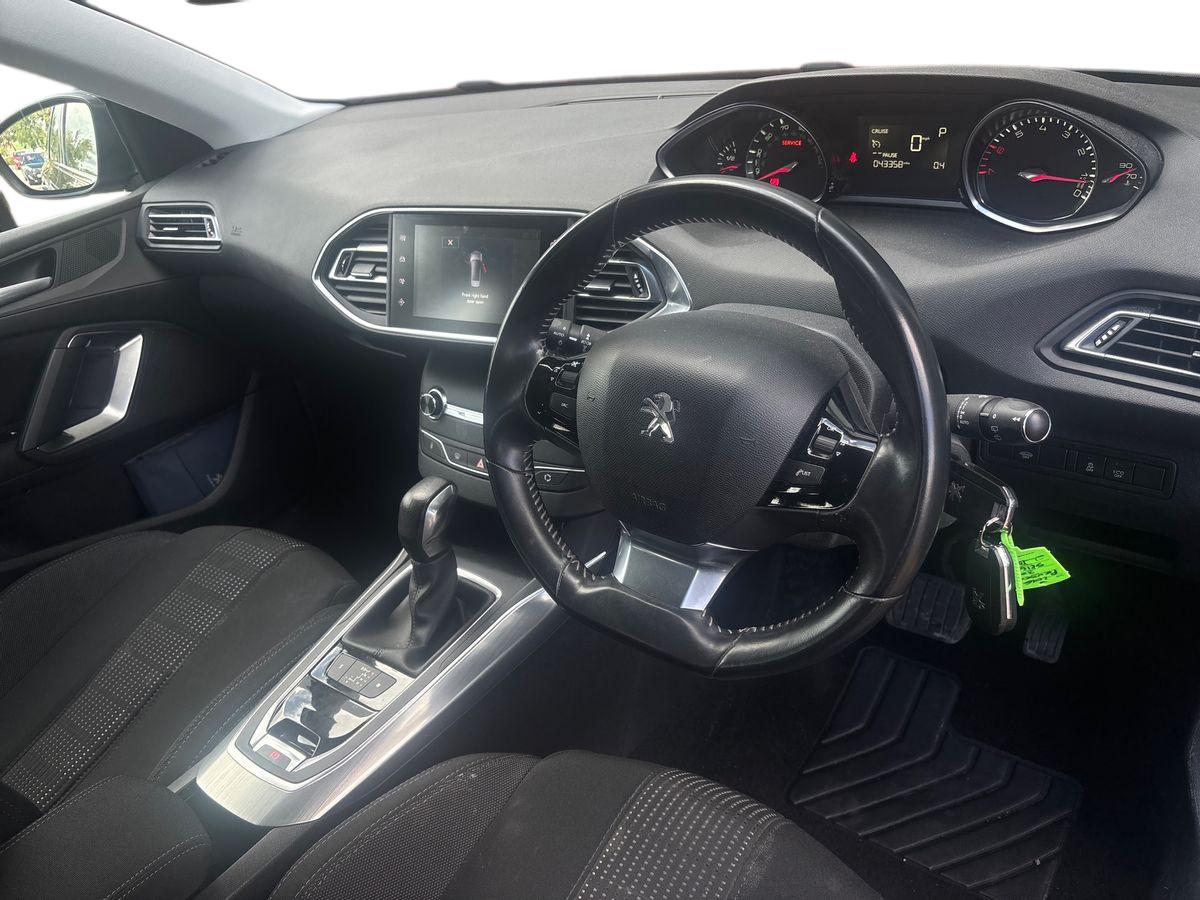 Used Peugeot 308 2016 for sale - 76888691: Photo 10