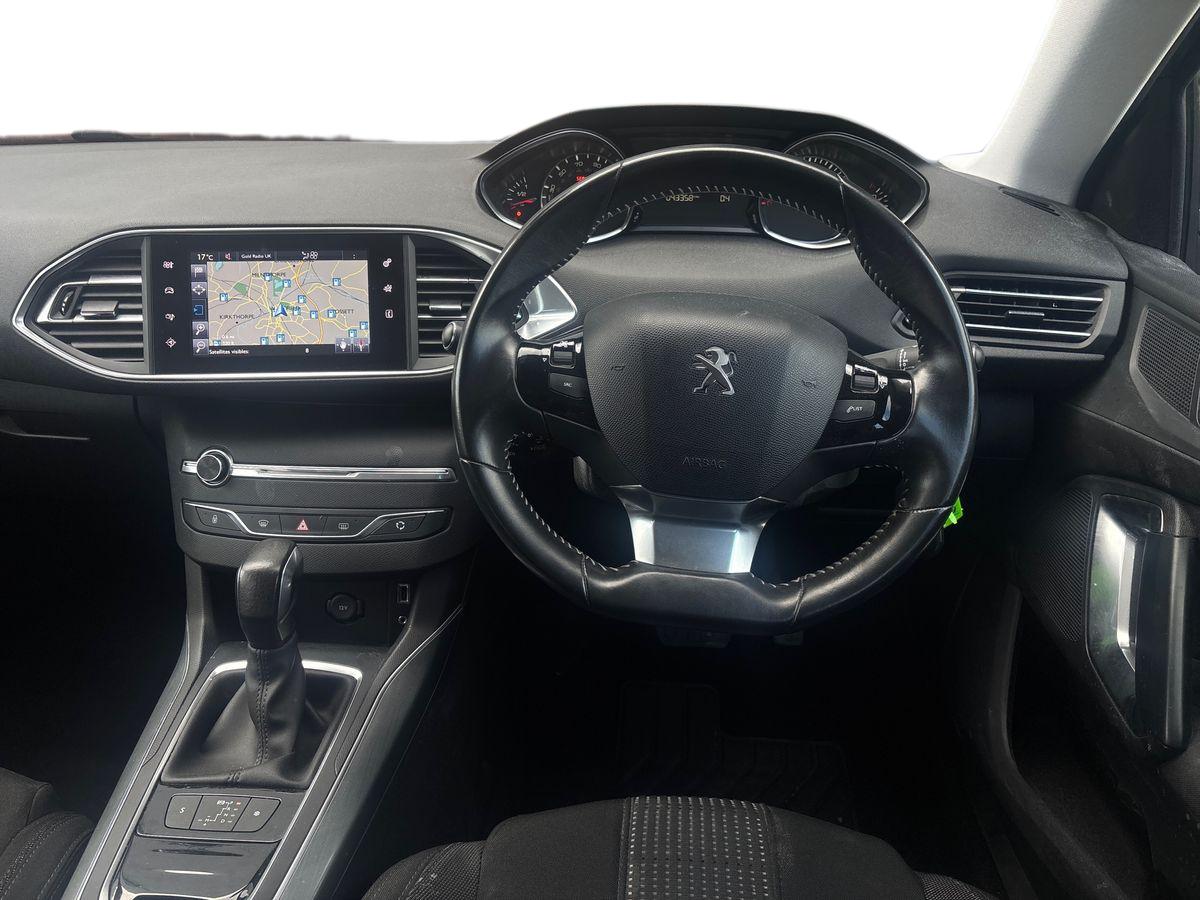 Used Peugeot 308 2016 for sale - 76888691: Photo 12