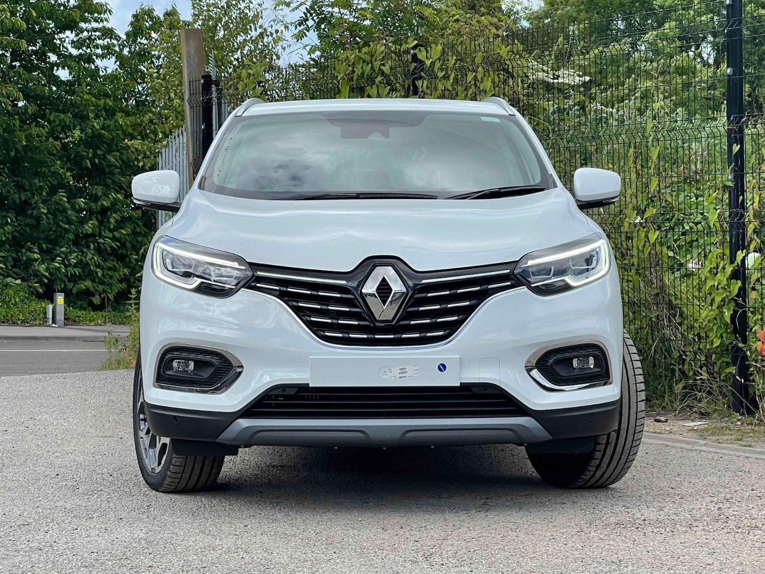 Used Renault Kadjar for sale - 76984036: Photo 2