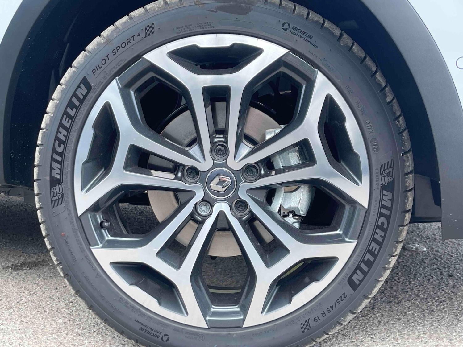 Used Renault Kadjar for sale - 76984036: Photo 4