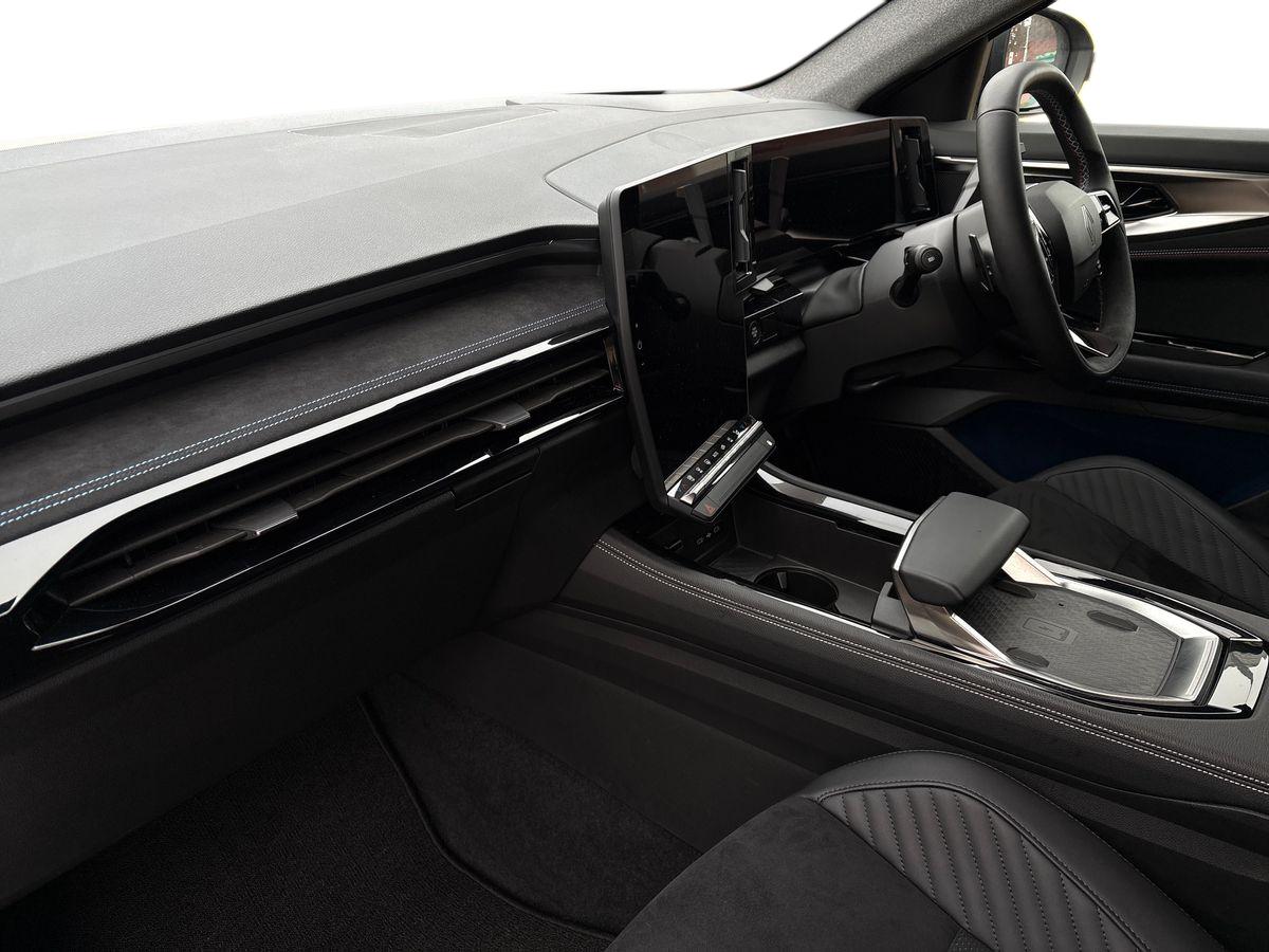 Used Renault Other 2024 for sale - 77406272: Photo 15