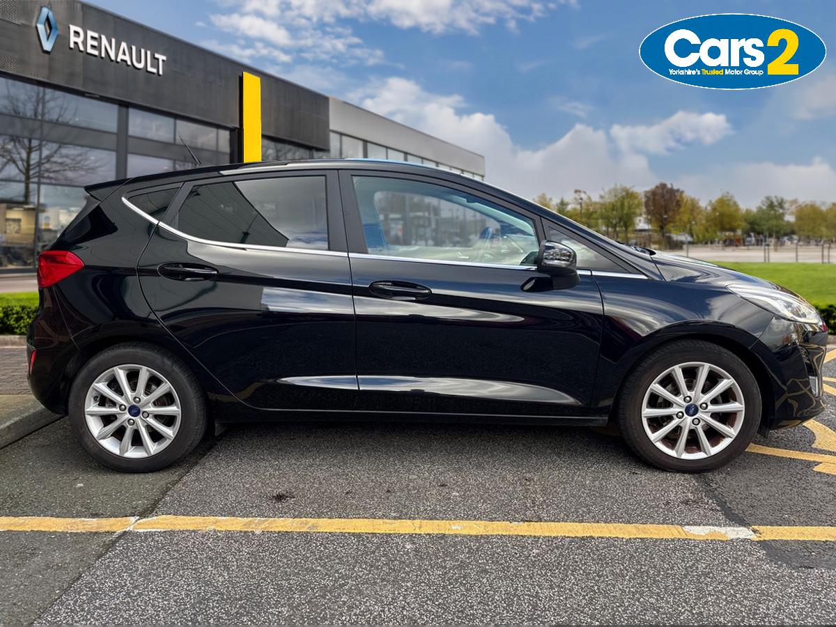 Used Ford Fiesta 2019 for sale - 76400845: Photo 2