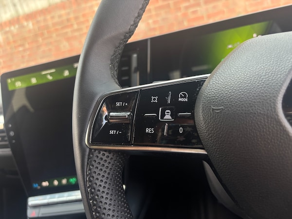 Used Renault Scenic E-Tech 2024 for sale - 75471244: Photo 17