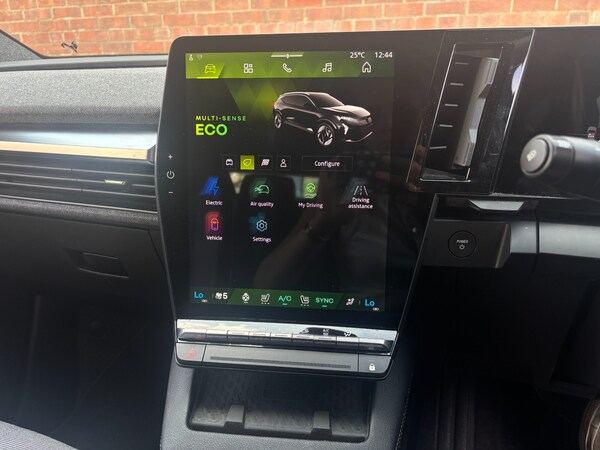 Used Renault Scenic E-Tech 2024 for sale - 75471244: Photo 25
