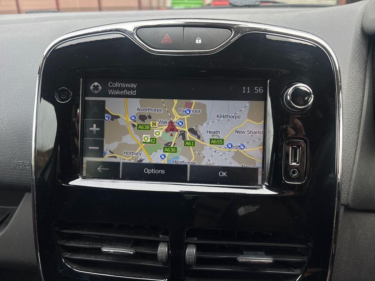 Used Renault Clio 2014 for sale - 76533916: Photo 20