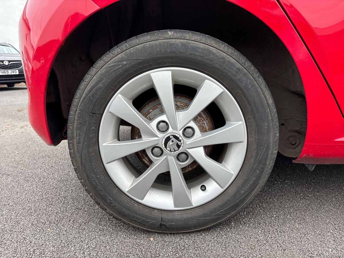 Used Skoda Citigo 2014 for sale - 76908077: Photo 9