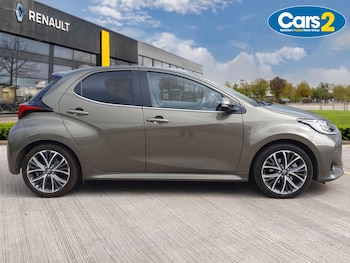 Used Toyota Yaris 2022 for sale - 79501920: Photo