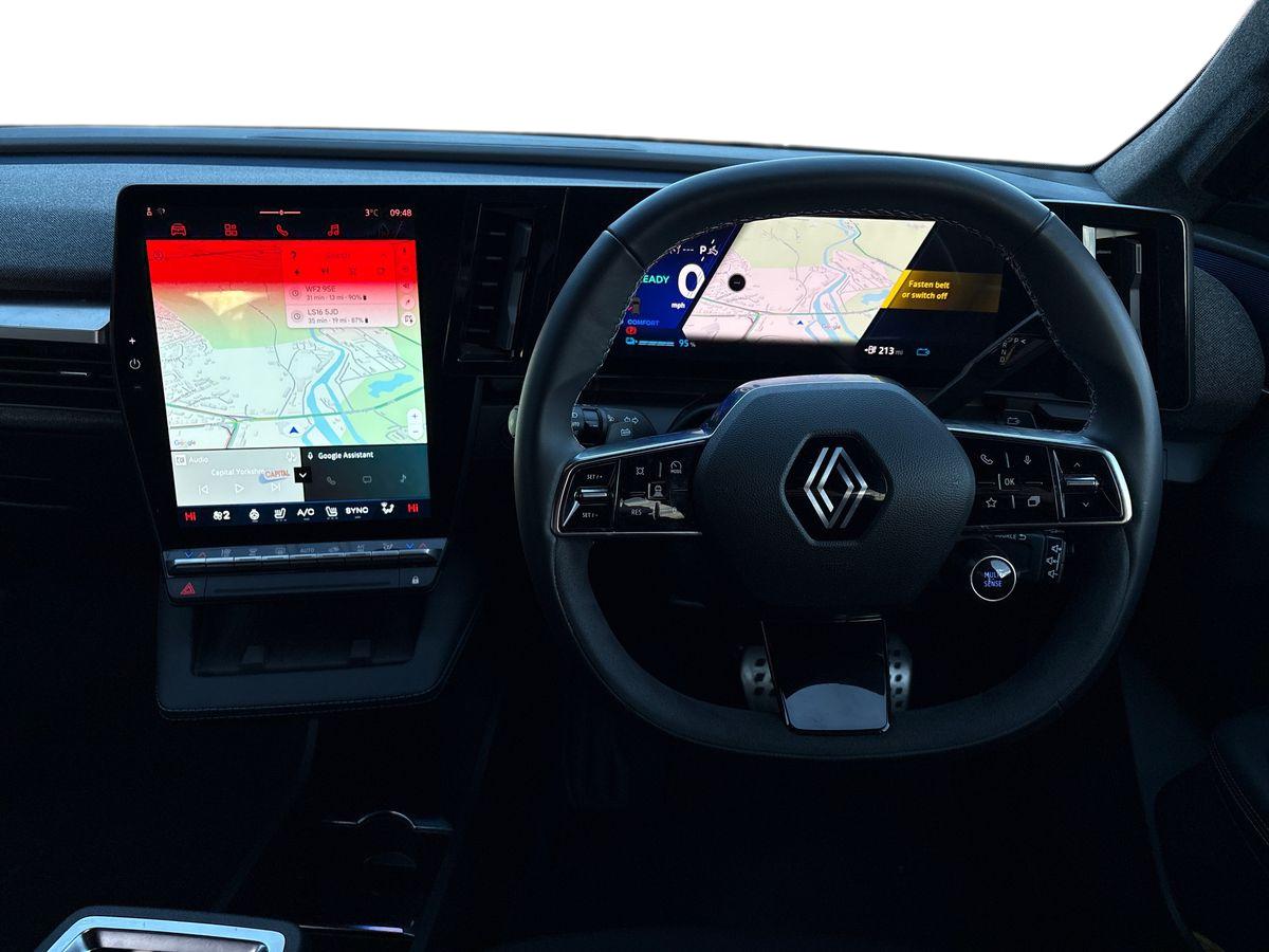 Used Renault Scenic E-Tech 2024 for sale - 77232136: Photo 12