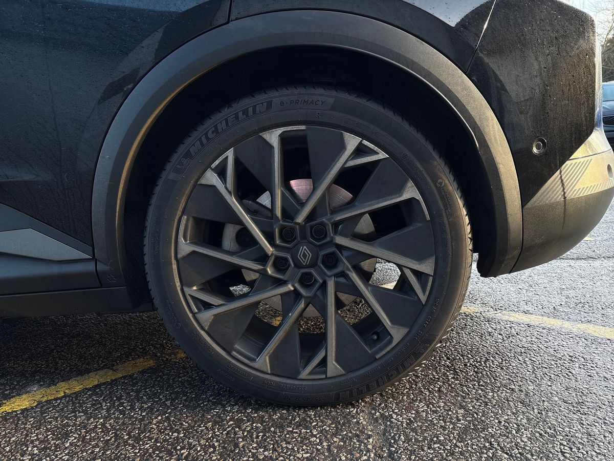 Used Renault Scenic E-Tech 2024 for sale - 77232136: Photo 9