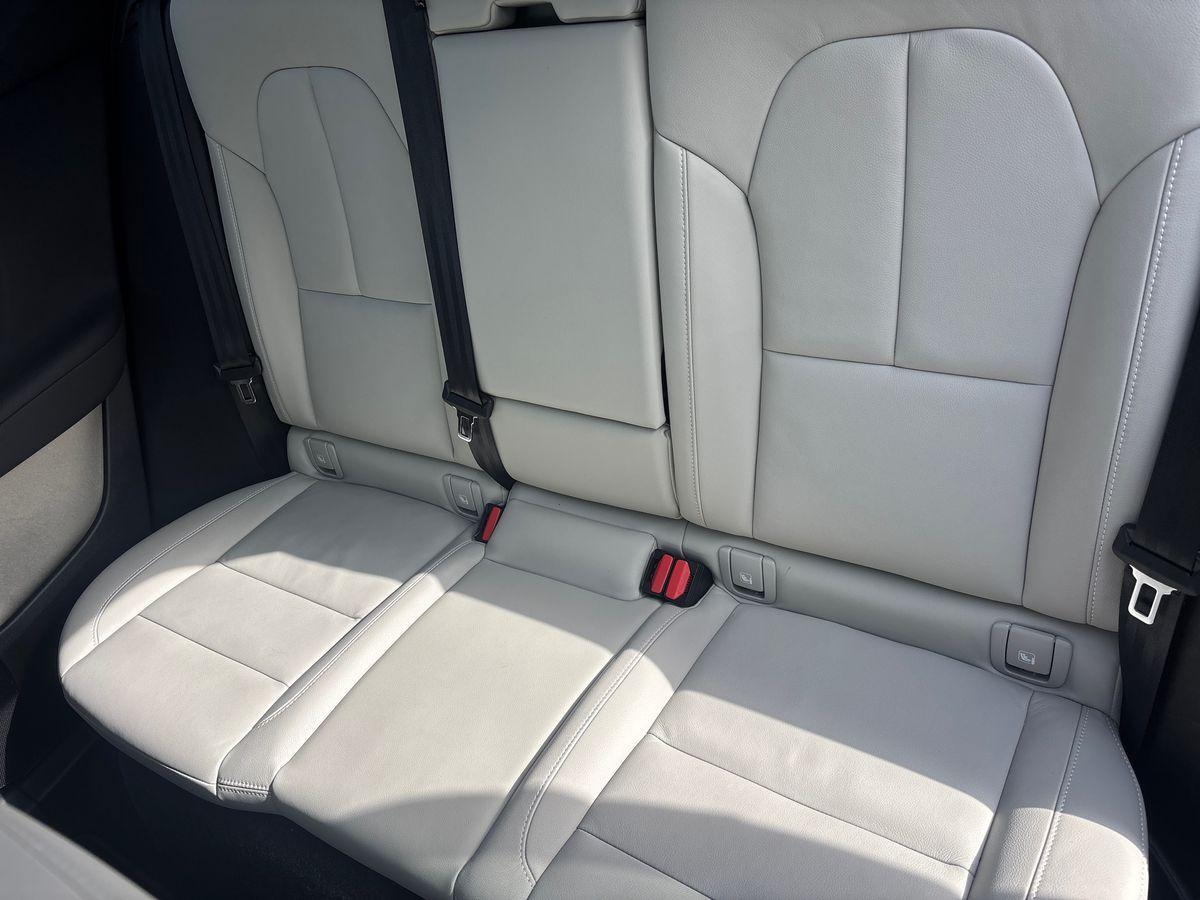 Used Volvo XC40 2024 for sale - 77232089: Photo 17