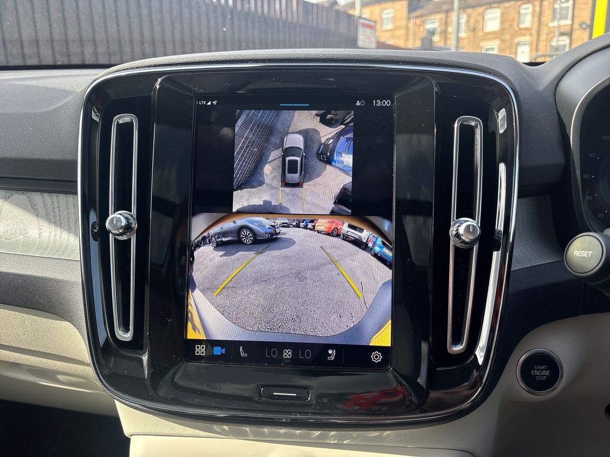 Used Volvo XC40 2024 for sale - 77232089: Photo 18