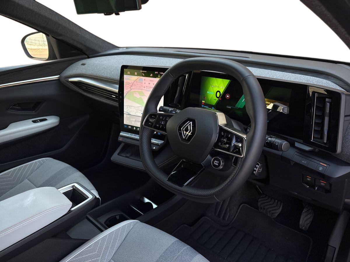 Used Renault Scenic E-Tech 2024 for sale - 78172558: Photo 10