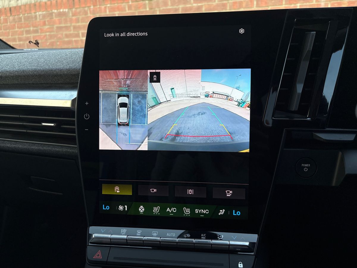 Used Renault Scenic E-Tech 2024 for sale - 78172558: Photo 19