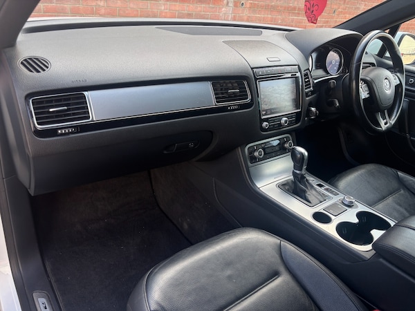 Used Volkswagen Touareg 2016 for sale - 75509549: Photo 10