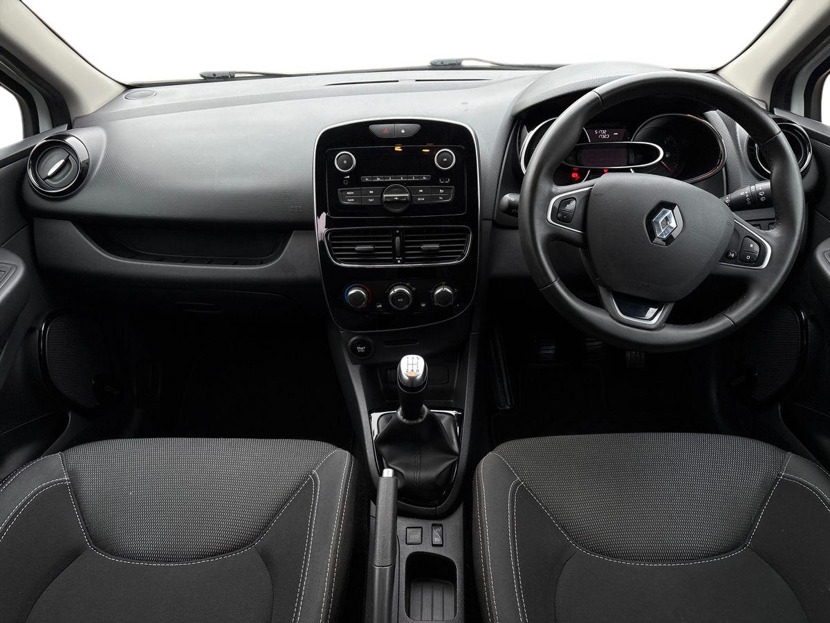 Used Renault Clio 2019 for sale - 77581236: Photo 11