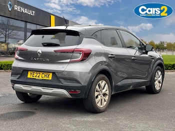 Used Renault Captur 2022 for sale - 76297290: Photo