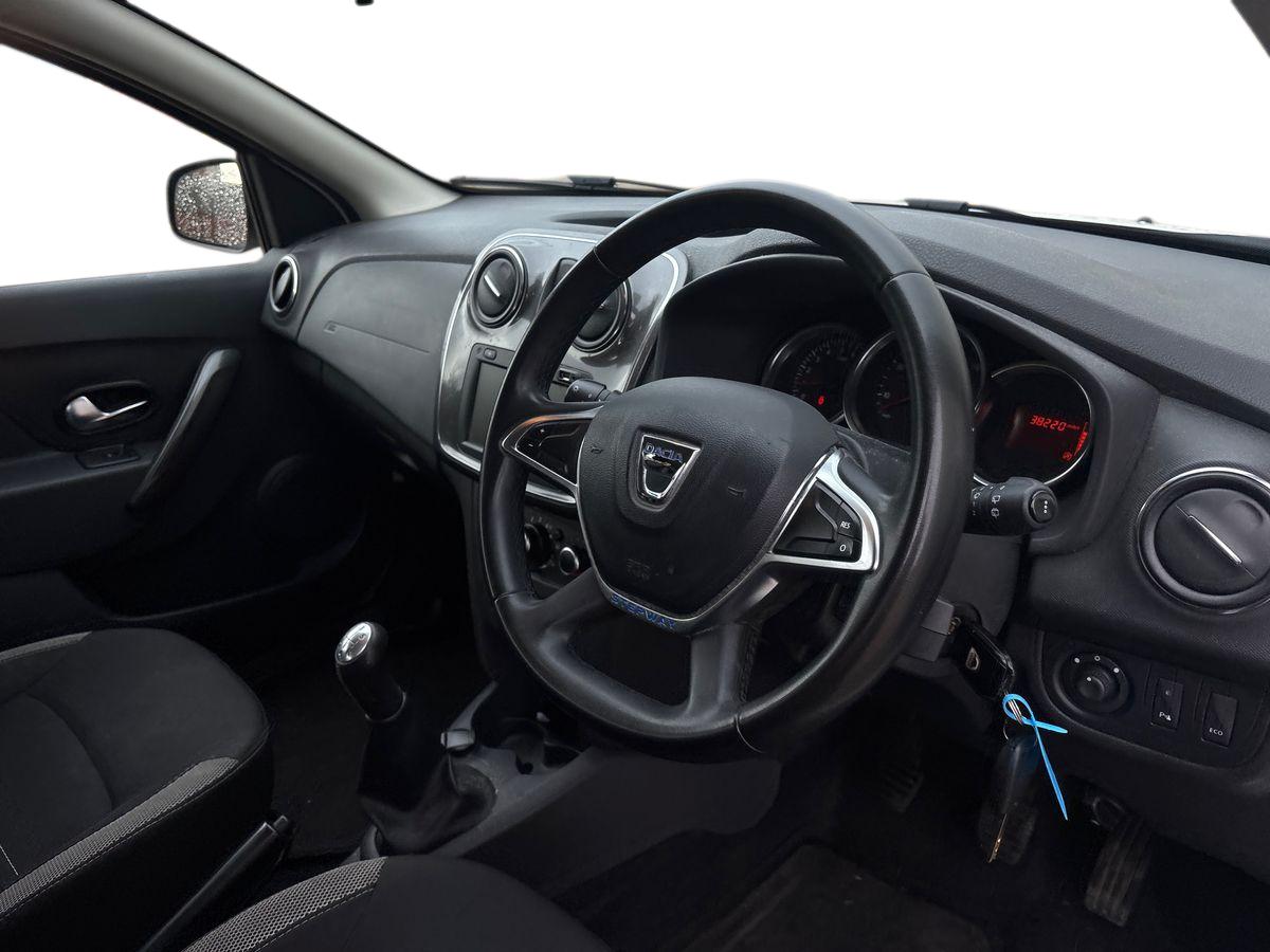 Used Dacia Sandero Stepway 2020 for sale - 76773257: Photo 10
