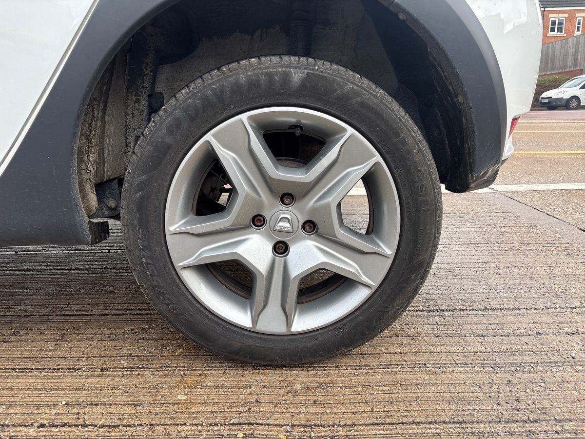 Used Dacia Sandero Stepway 2020 for sale - 76773257: Photo 9