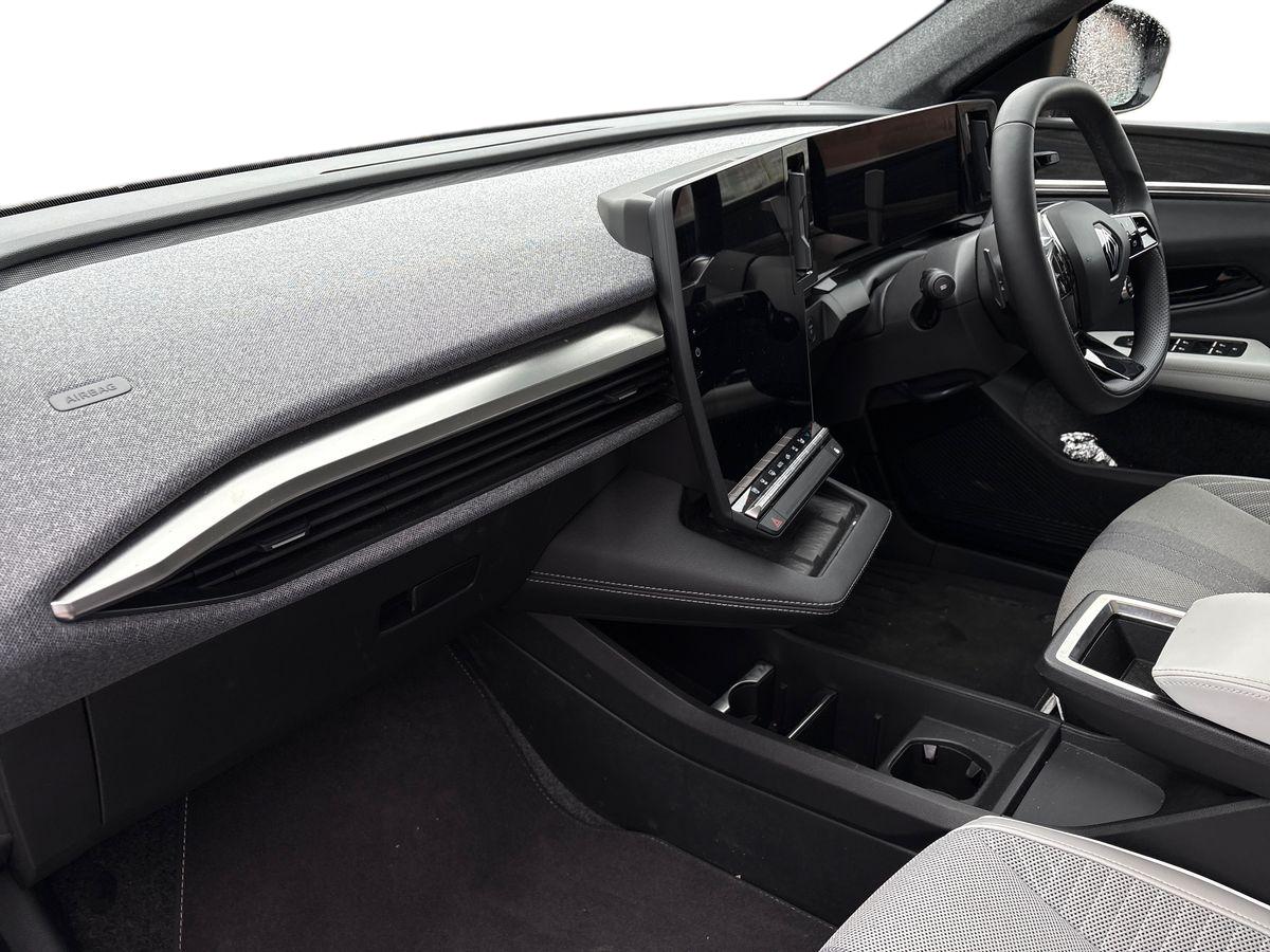 Used Renault Scenic E-Tech 2024 for sale - 77526140: Photo 15