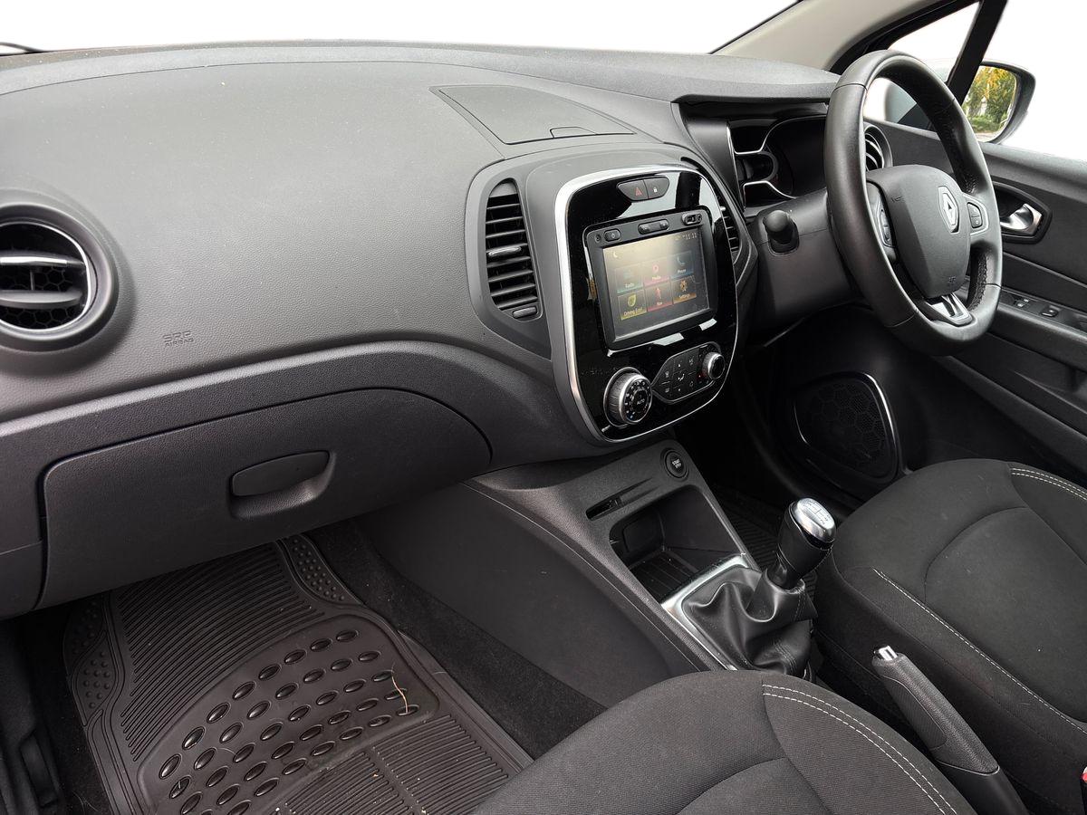 Used Renault Captur 2018 for sale - 76297611: Photo 15
