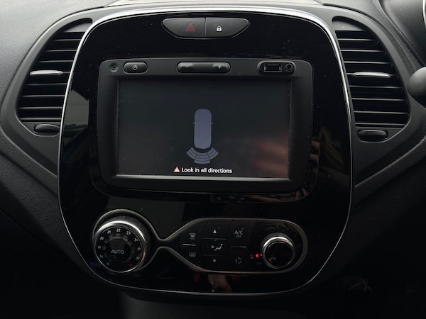 Used Renault Captur 2018 for sale - 76297611: Photo 19