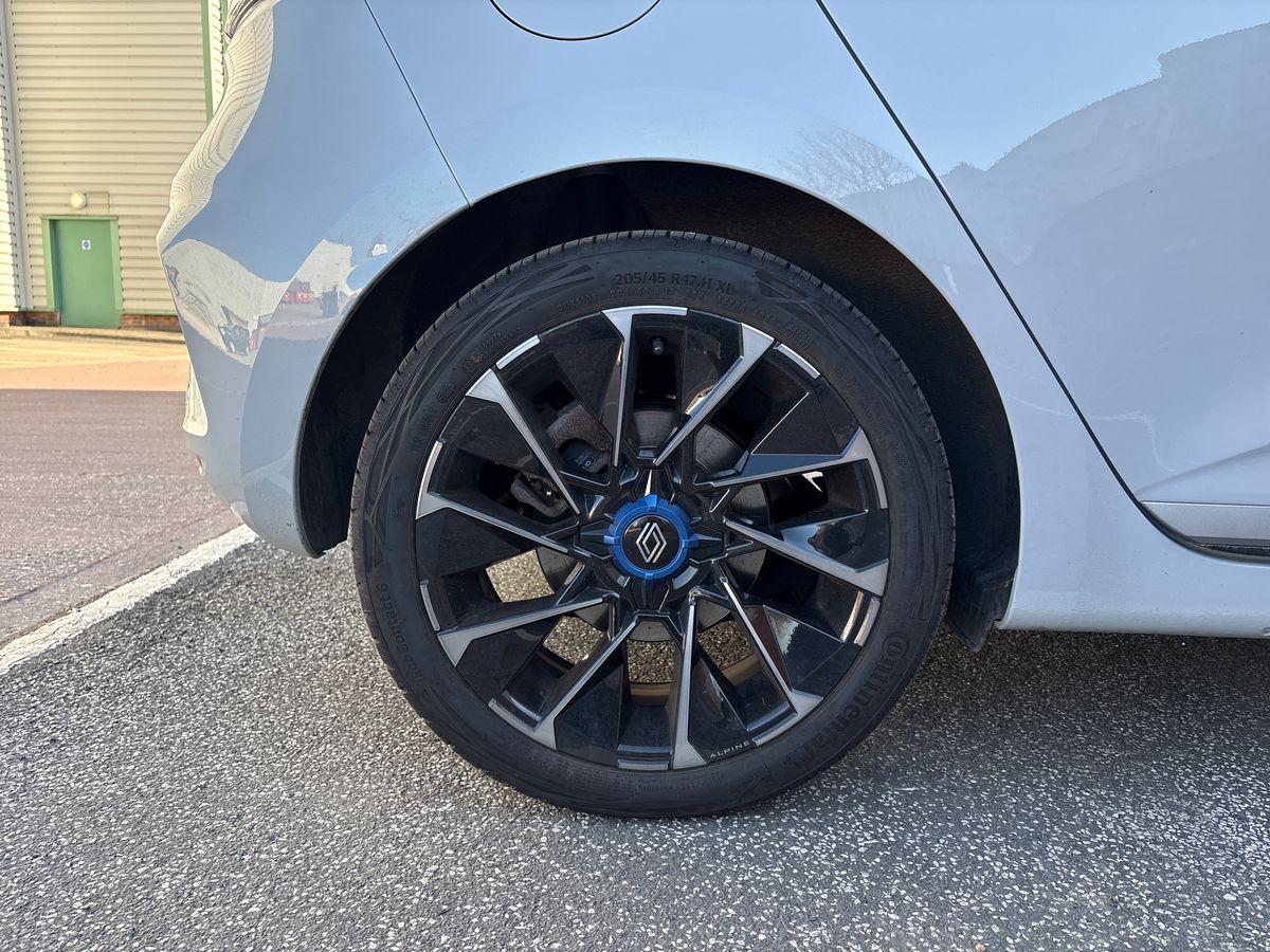 Used Renault Clio 2024 for sale - 77755595: Photo 9
