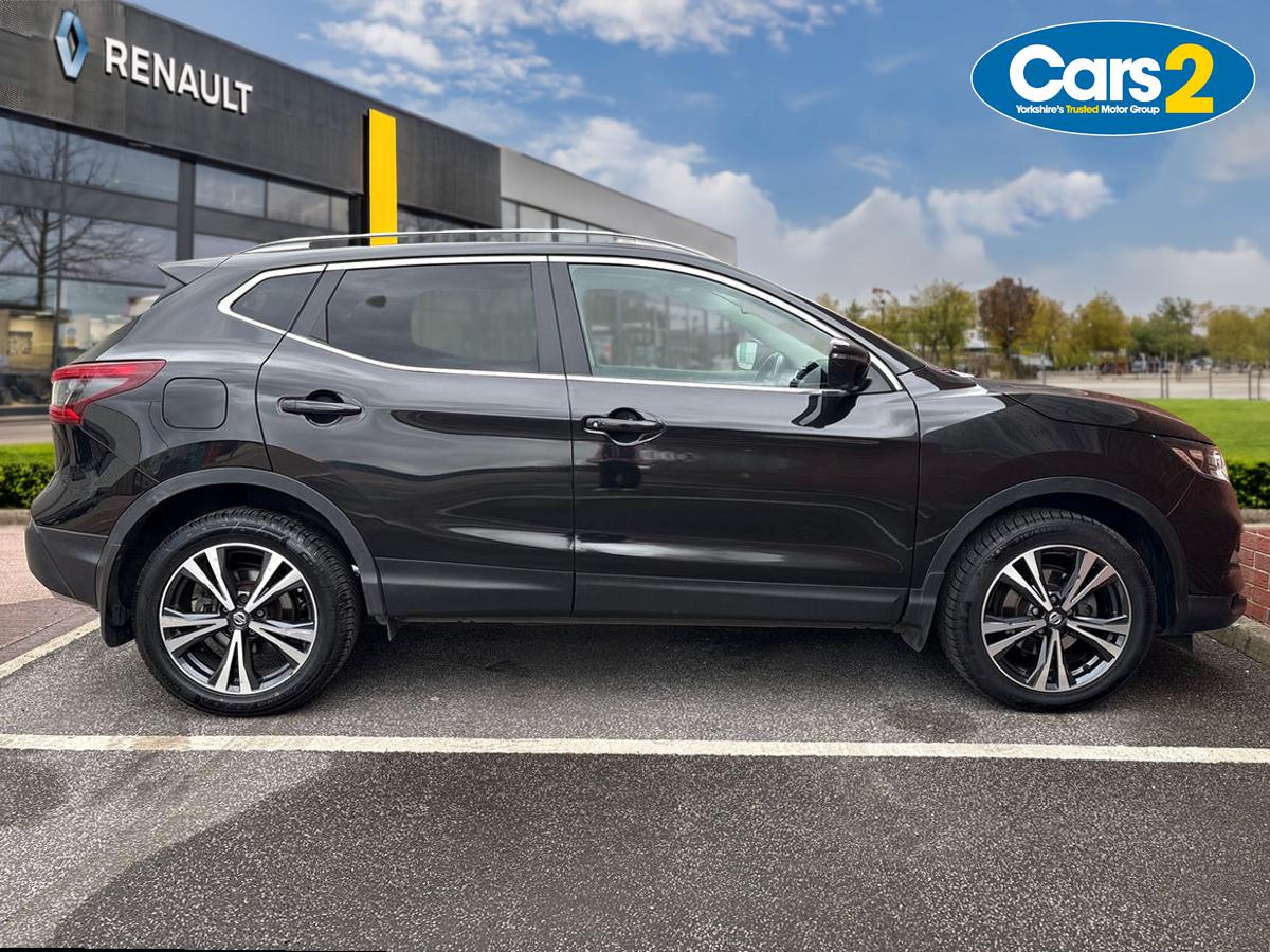 Used Nissan Qashqai 2017 for sale - 78022281: Photo 2