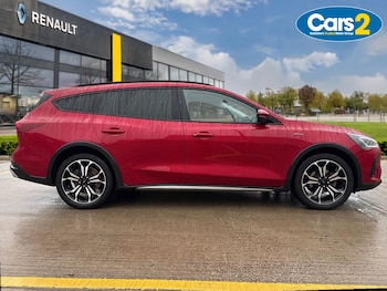 Used Ford Focus 2023 for sale - 77732381: Photo