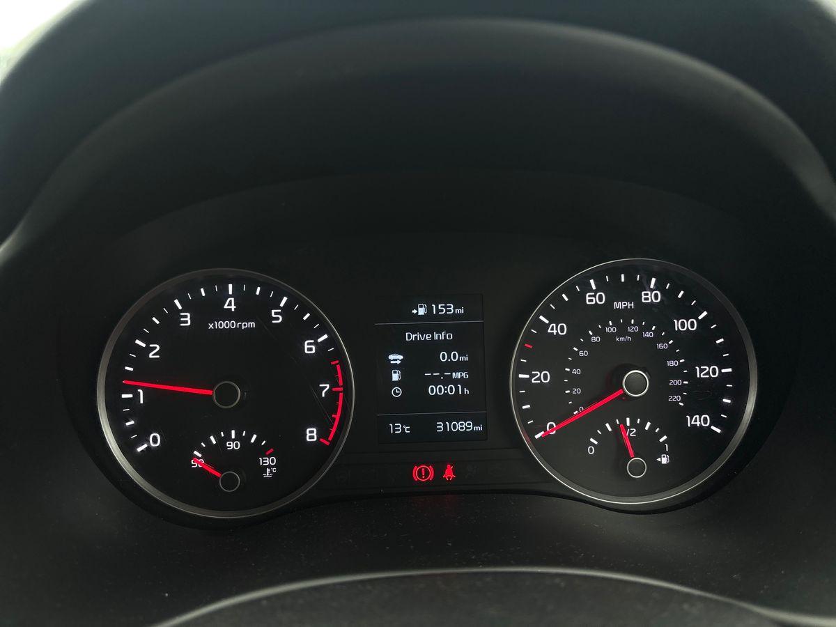 Used Kia Stonic 2018 for sale - 76297505: Photo 14