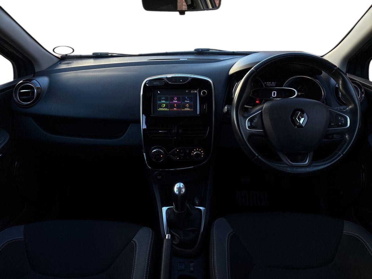 Used Renault Clio 2015 for sale - 76908058: Photo 11