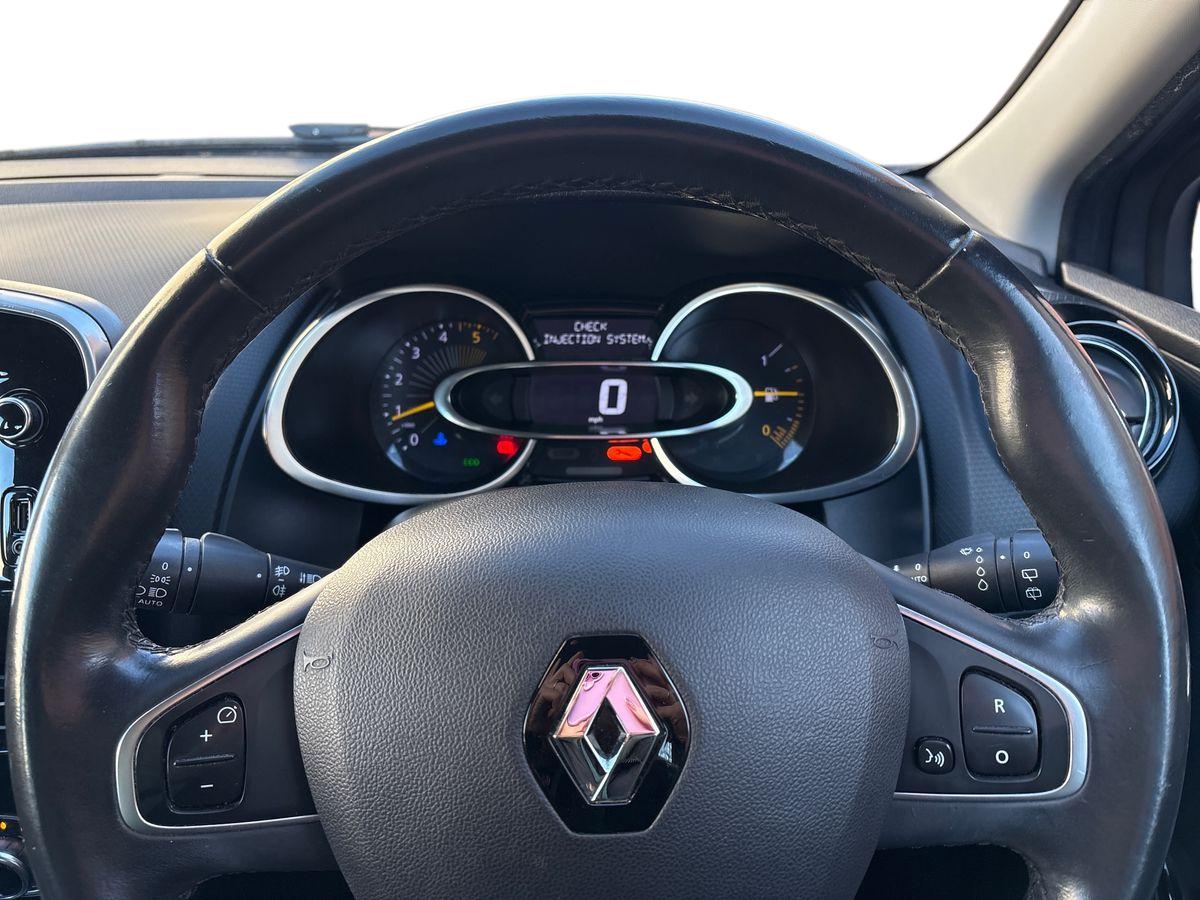 Used Renault Clio 2015 for sale - 76908058: Photo 13