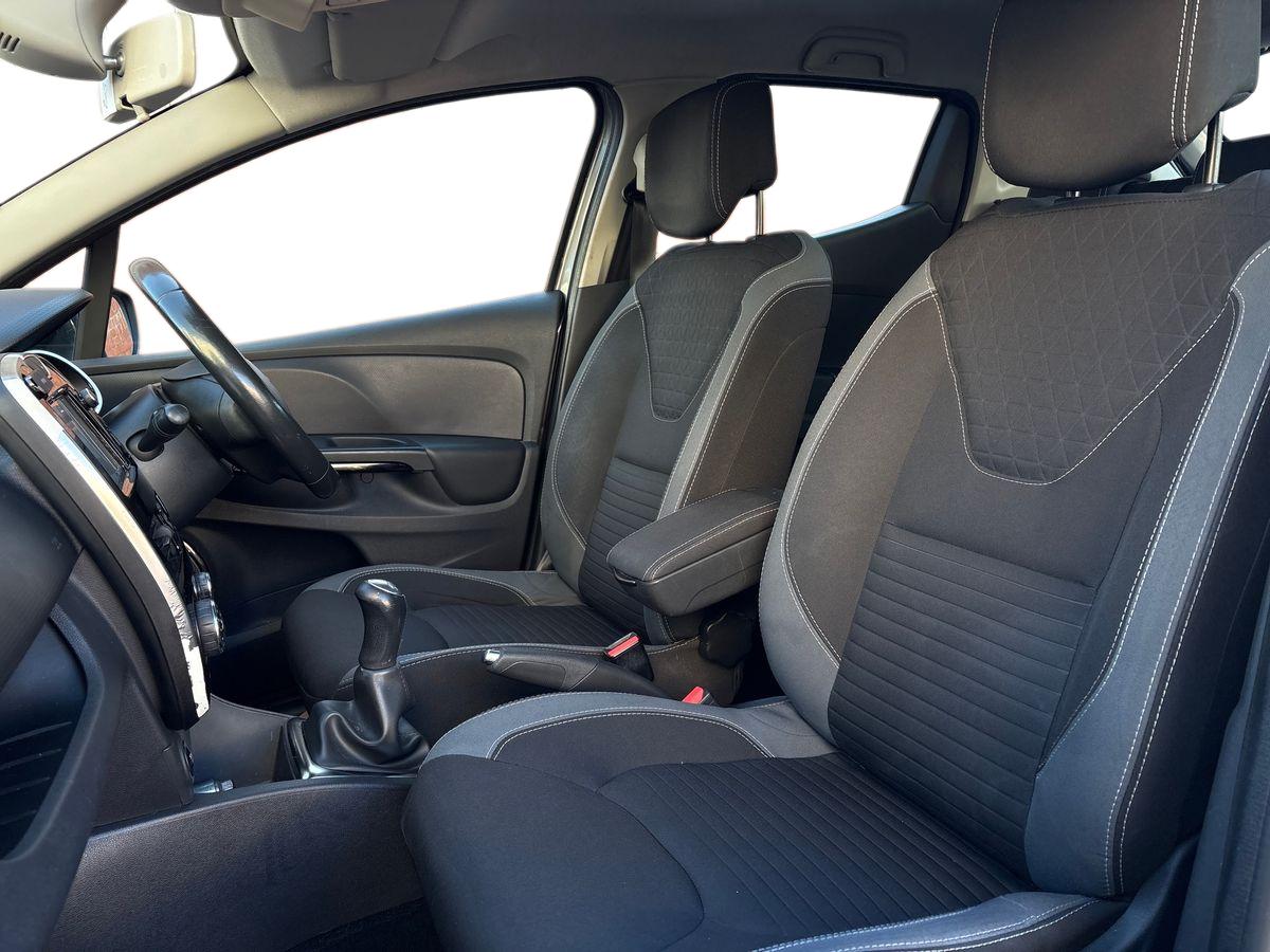 Used Renault Clio 2015 for sale - 76908058: Photo 16