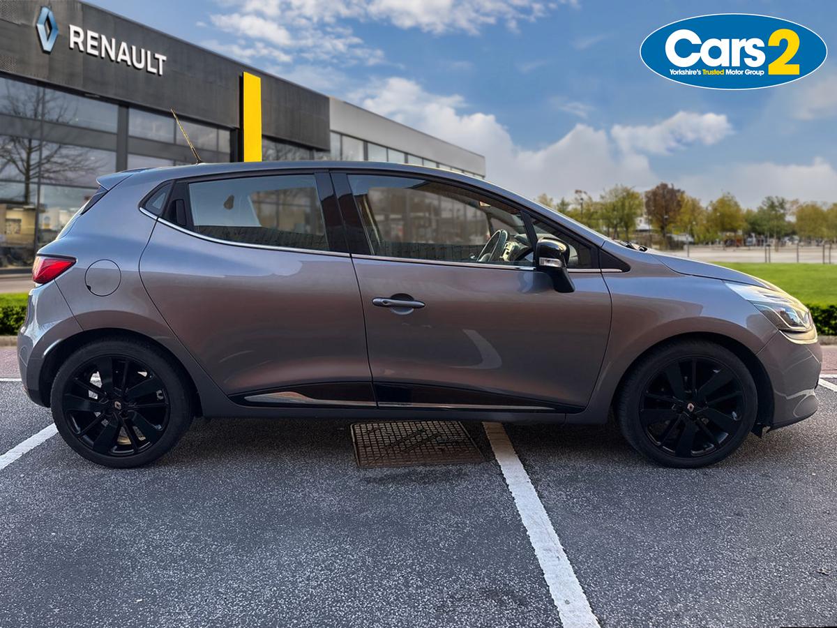 Used Renault Clio 2015 for sale - 76908058: Photo 2