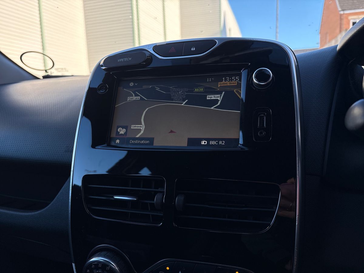 Used Renault Clio 2015 for sale - 76908058: Photo 20