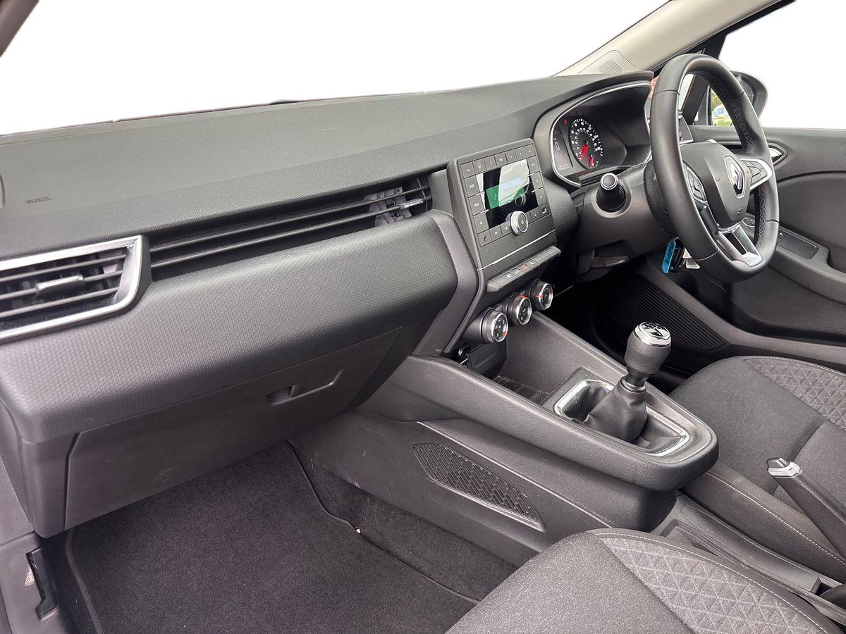 Used Renault Clio 2020 for sale - 76954265: Photo 15