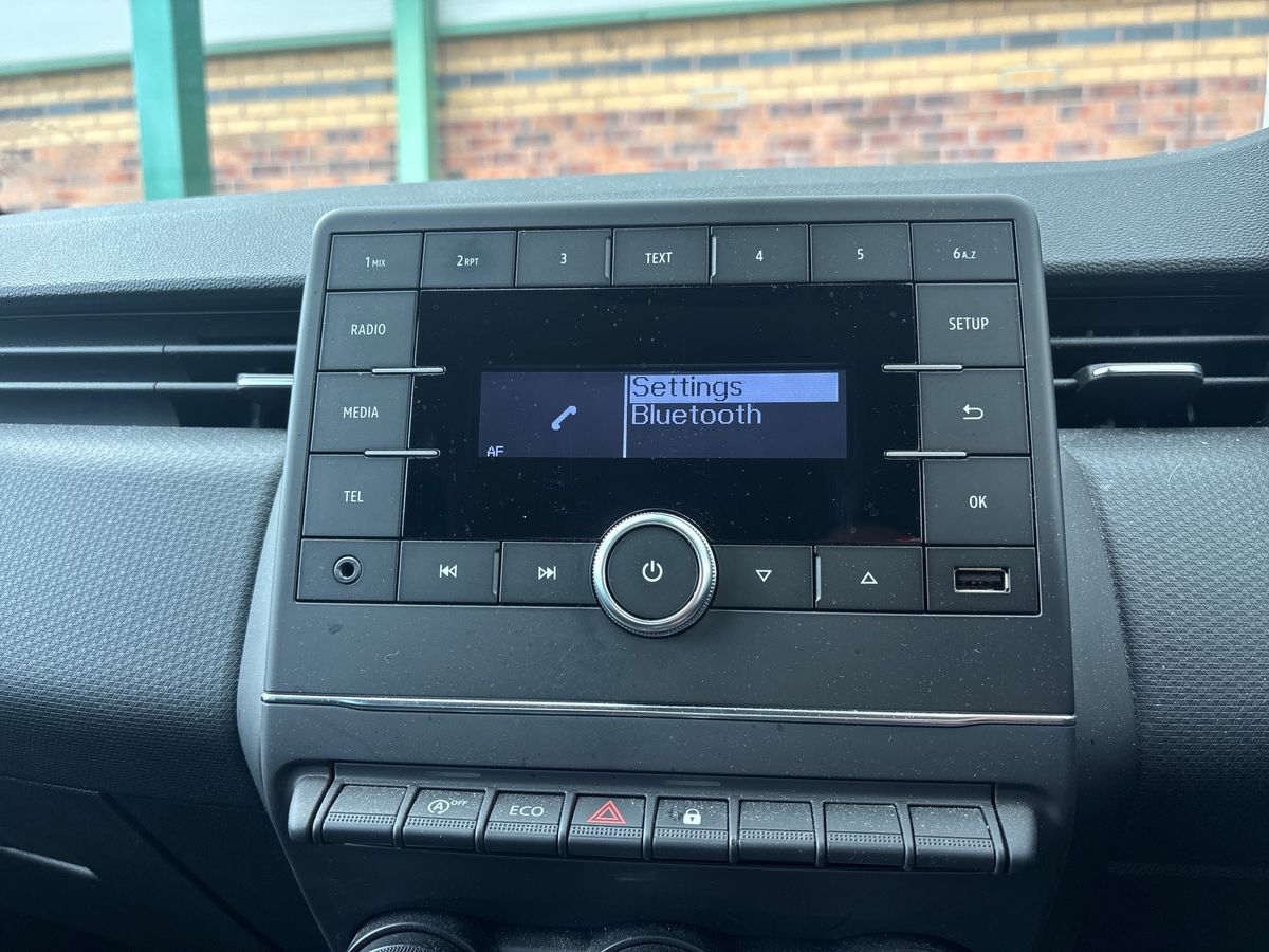 Used Renault Clio 2020 for sale - 76954265: Photo 20