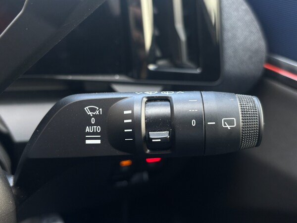 Used Renault Scenic E-Tech 2024 for sale - 75471161: Photo 24