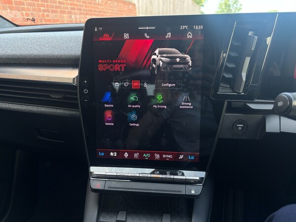 Used Renault Scenic E-Tech 2024 for sale - 75471161: Photo 29