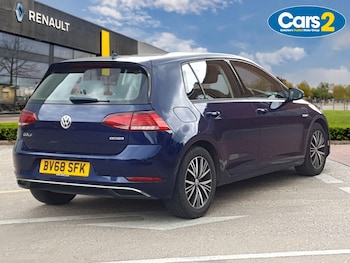Used Volkswagen Golf 2018 for sale - 78786176: Photo